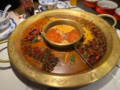 -哥老官重庆美蛙鱼头(日月光店)
