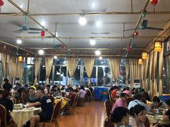 大堂-区海鸡场饭店(石壁店)