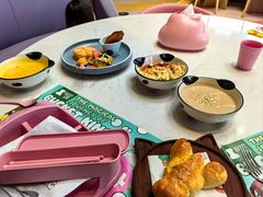 -水桶王国主题餐厅·聚会·生日派对·亲子活动·家庭套餐(亚龙湾希尔顿店)