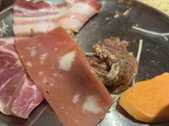 -姜胖胖韩式自助烤肉(光明万达店)