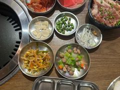 -香猪坊韩国烤肉专属门店(魏公村店)