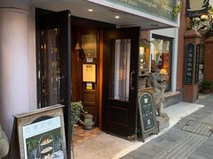 门面-古董花园(思南路42弄小区店)