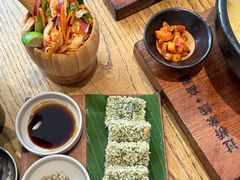 -银米·云南传统过桥米线(双廊黑金冠店)