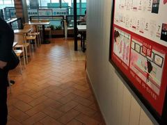 大堂-肯德基(沧州高铁站店)
