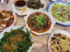 -洪霞餐馆