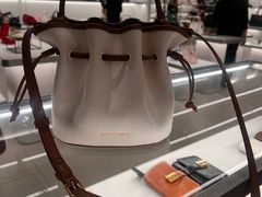 -Charles & Keith(大运河购物中心店)