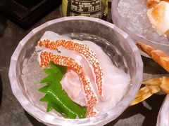 -半岛翡丽海鲜自助餐厅(观风亭店)