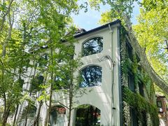 -穹六人间 people 6(岳阳路店)