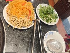 -老渔翁炖鱼坊(黄海西路东山店)