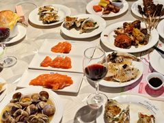 -四海一家自助餐(益田假日广场店)