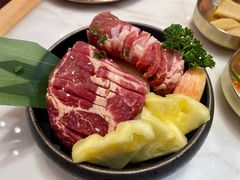 宫廷果香猪排-韩宫宴和牛烤肉(上海金山万达店)