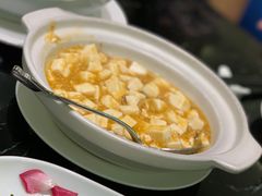 蟹粉豆腐煲-蝶园·装修中(BFC外滩金融中心店)