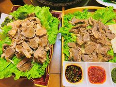 手扒肉-牧人嘎查蒙餐(富强路店)