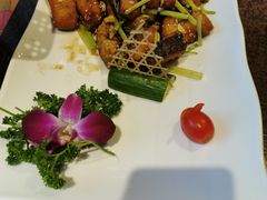 -刘胖子家常菜·蹄花焖藕(中央花园店)