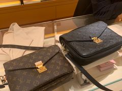 -LV路易威登(时代广场店)