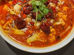 水煮脆口墨鱼头-麻六记(深圳首店)