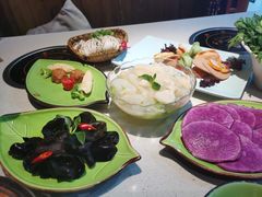 -一叶一世界·素食餐厅(锦华万达店)
