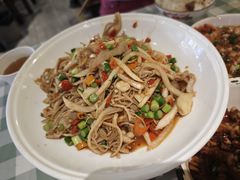 -彭耕记猪油炒小菜(吉联mall店)