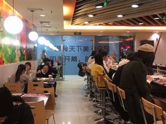 大堂-呷哺呷哺(世贸.工三店)