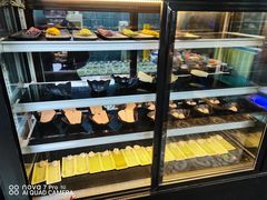 -五月罗马海鲜自助餐厅(月星环球港店)