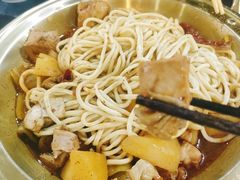 -牛一嘴·兰州牛肉面·大盘鸡(财富中心店)