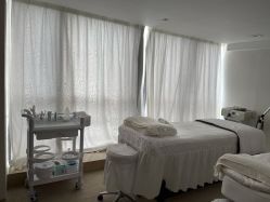 -JNK皮肤管理中心