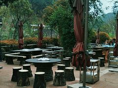 -楠柏弯休闲山庄(梨花溪店)