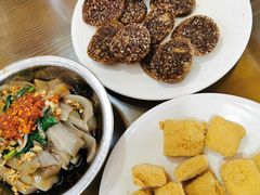 米灌肠-88号小吃店·经典云南菜·地道纳西美食
