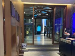 -忆江南·临江鱼馆