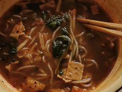 -水平有限螺蛳粉(宏达大厦店)