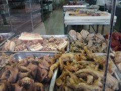 -陆稿荐观前街店