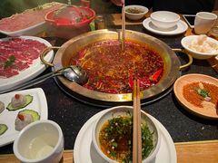 -潮火锅·麻辣牛肉火锅(观音桥方圆·LIVE店)