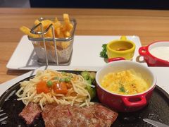 -豪客来牛排(重庆三峡广场步行街1704店)