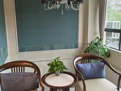 -莱蔻·圣灸堂·推拿艾灸(天山店)