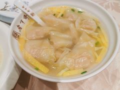 刀鱼馄饨-老半斋(福州路店)