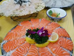 -官塘陈记鱼生·潮汕砂锅粥·牛肉火锅(潮枫路总店)