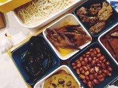-蛙两只美蛙鱼头火锅(恒茂店)