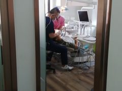 -Dr.Z dental仁康种植矫正中心