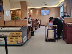 -梅利汴京烤鸭•开封豫菜地标店(东司门店)