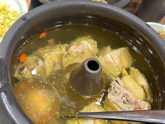 -云海肴汽锅鸡·云南小炒(曲江大悦城店)