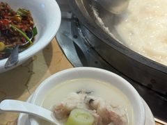 -陈大锅·岳阳鱼馆·地道岳阳菜(美食街店)