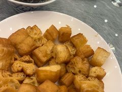 -侬佳蒸菜馆(听潮店)