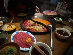 -萍姐火锅·公路夜市(武汉首店)