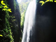 -龙水峡地缝景区