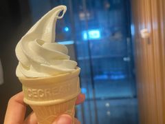 冰淇淋-炼火烤肉店