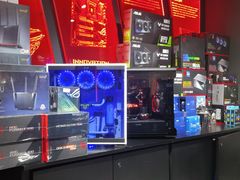 -ROG玩家国度(美罗城店)