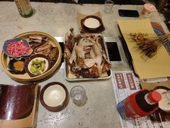 -破瓦寒窑·地摊烤羊排