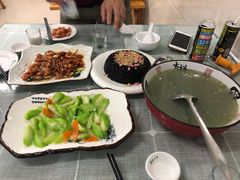 -山里饭店(贵安店)