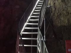 -泰安地下龙宫景区