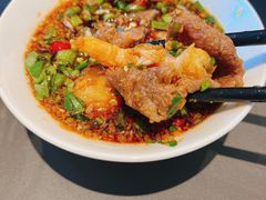 -鼎泰亨·海鲜牛肉餐厅(滨江店)